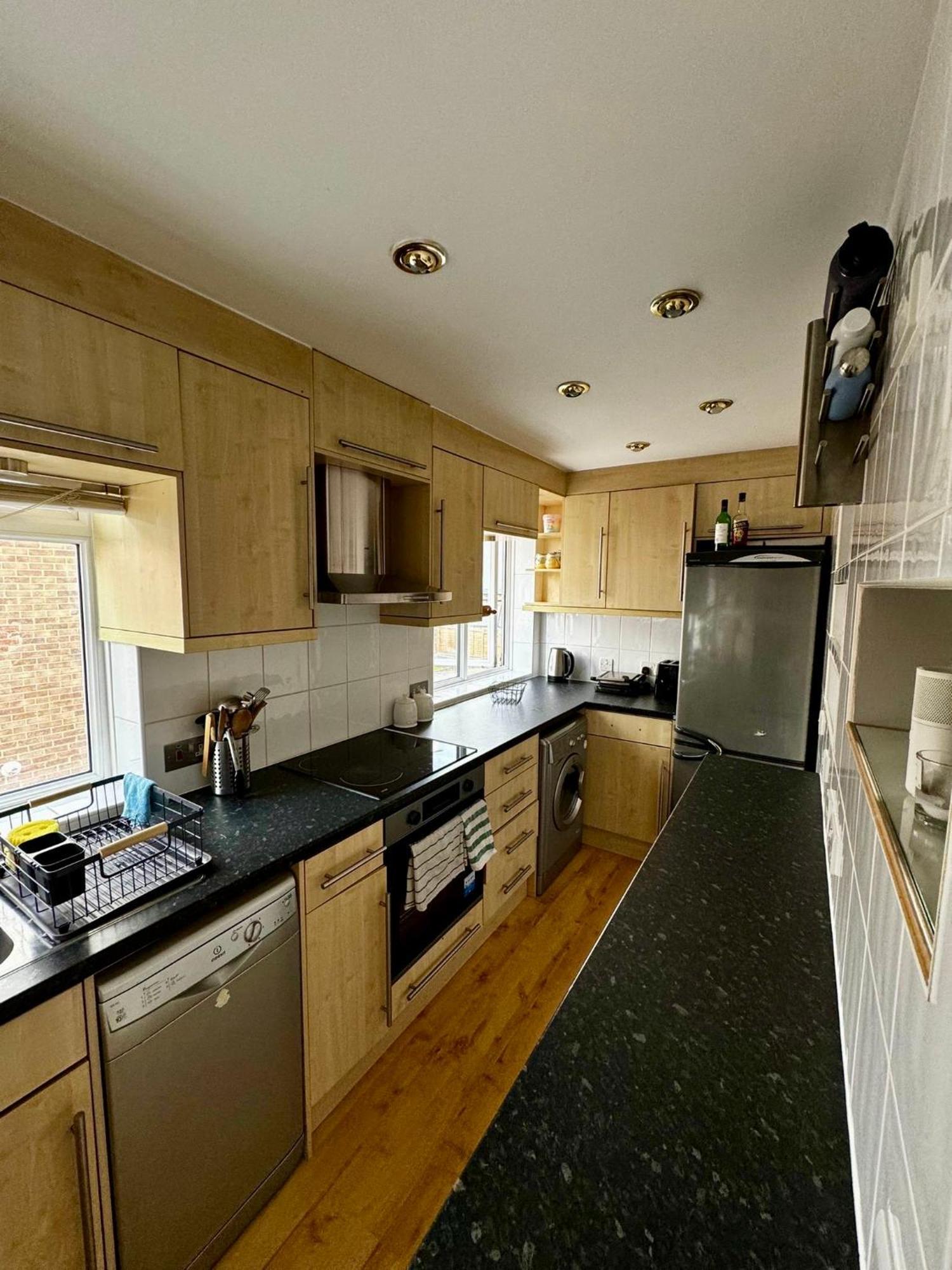 Amazing En-Suite Apartment In Finchley Central Londra Dış mekan fotoğraf